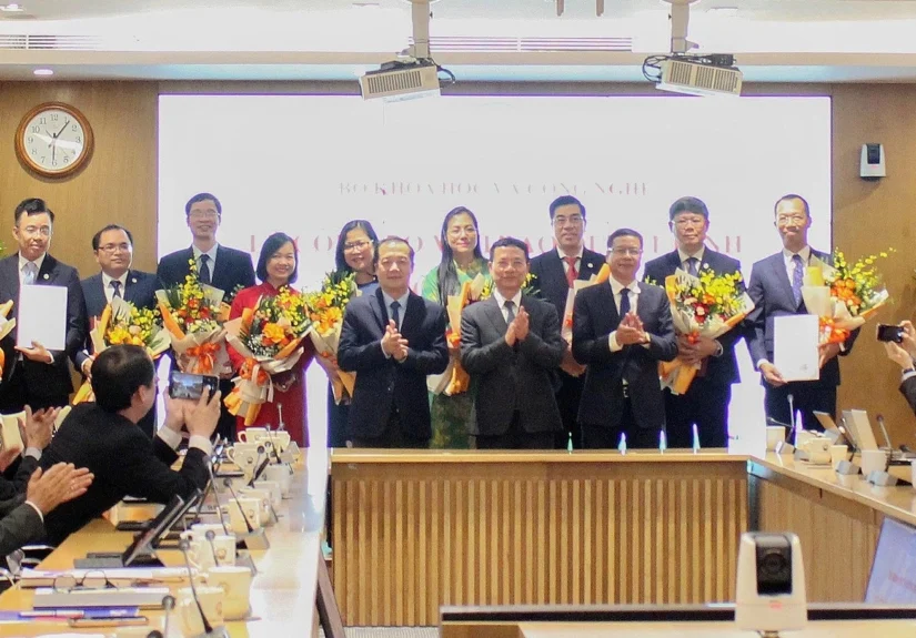 bo-nhiem-jpeg-1761625113-17616-1872-3190-1761625881